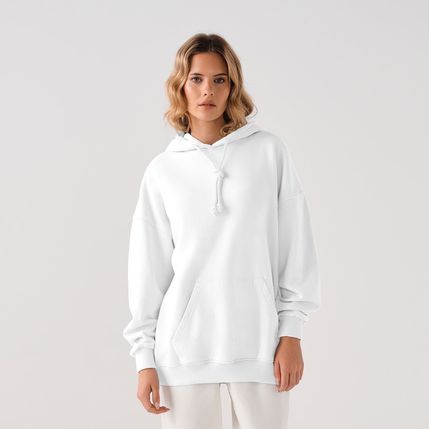 320/210 LONG & RELAXED HOODIE