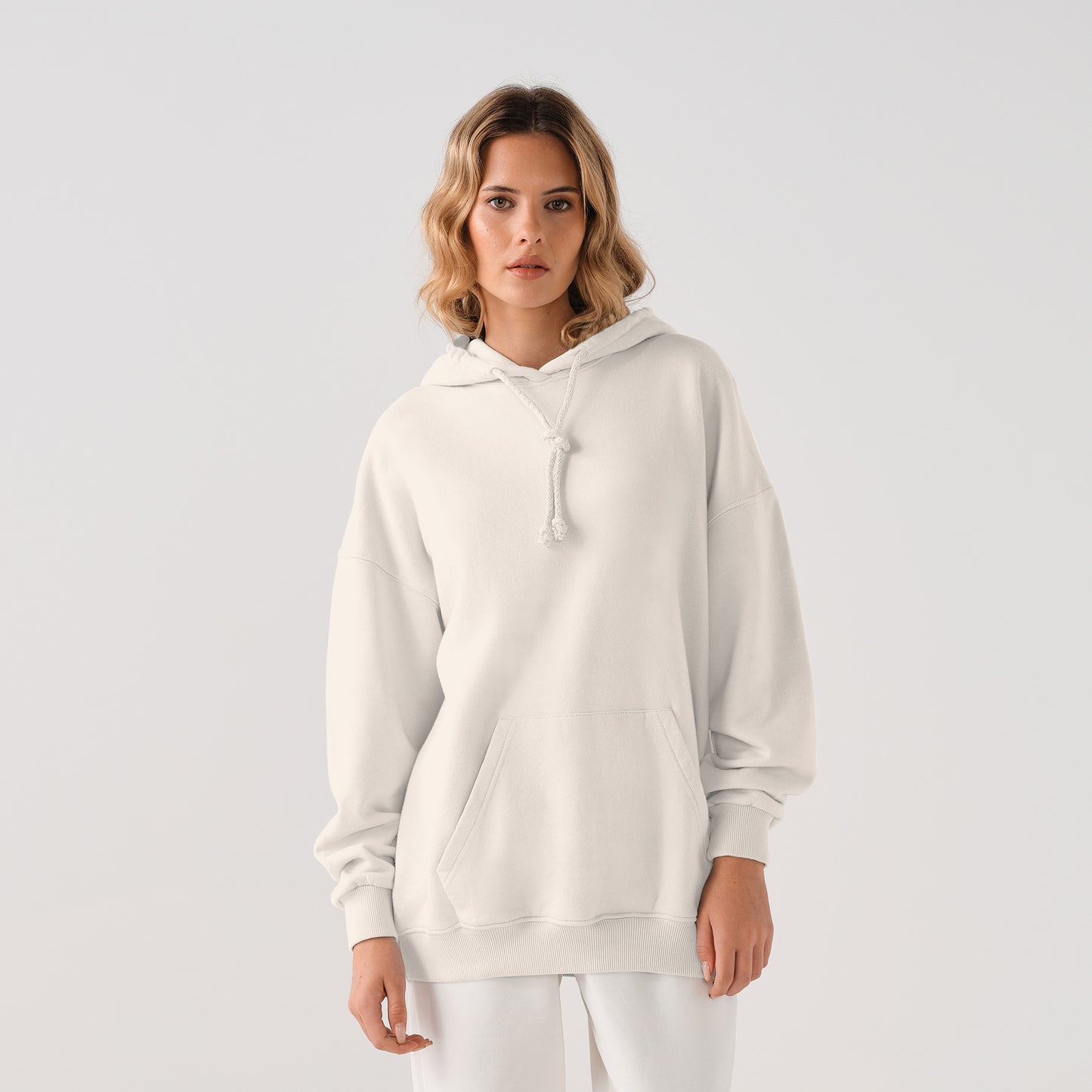 320/210 LONG & RELAXED HOODIE