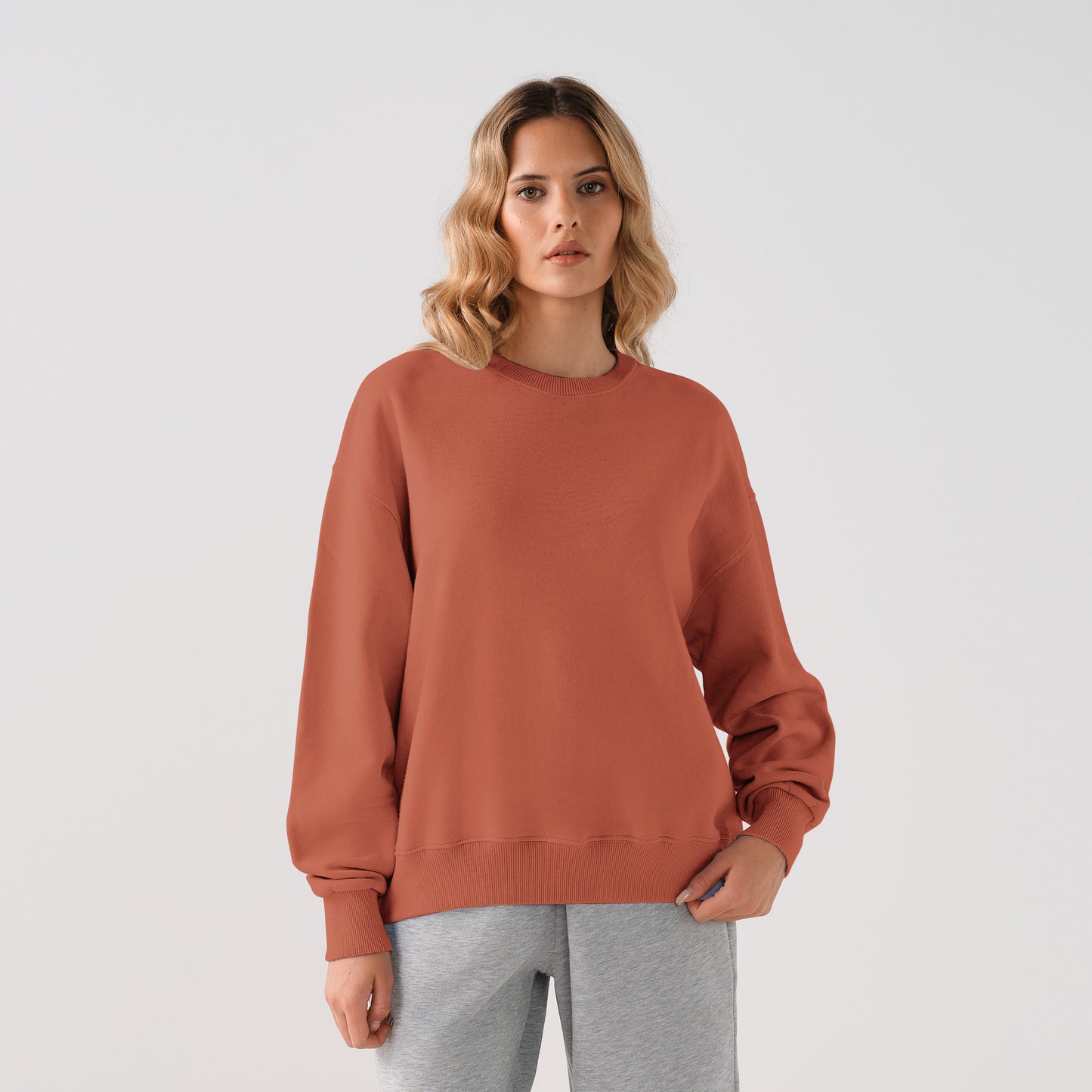 320/205 REGULAR SWEATSHIRT
