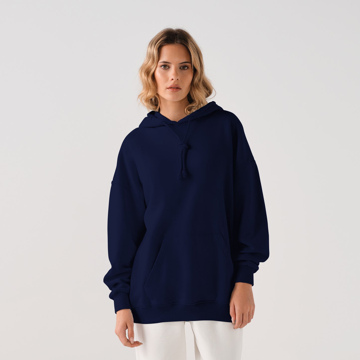 320/210 LONG & RELAXED HOODIE