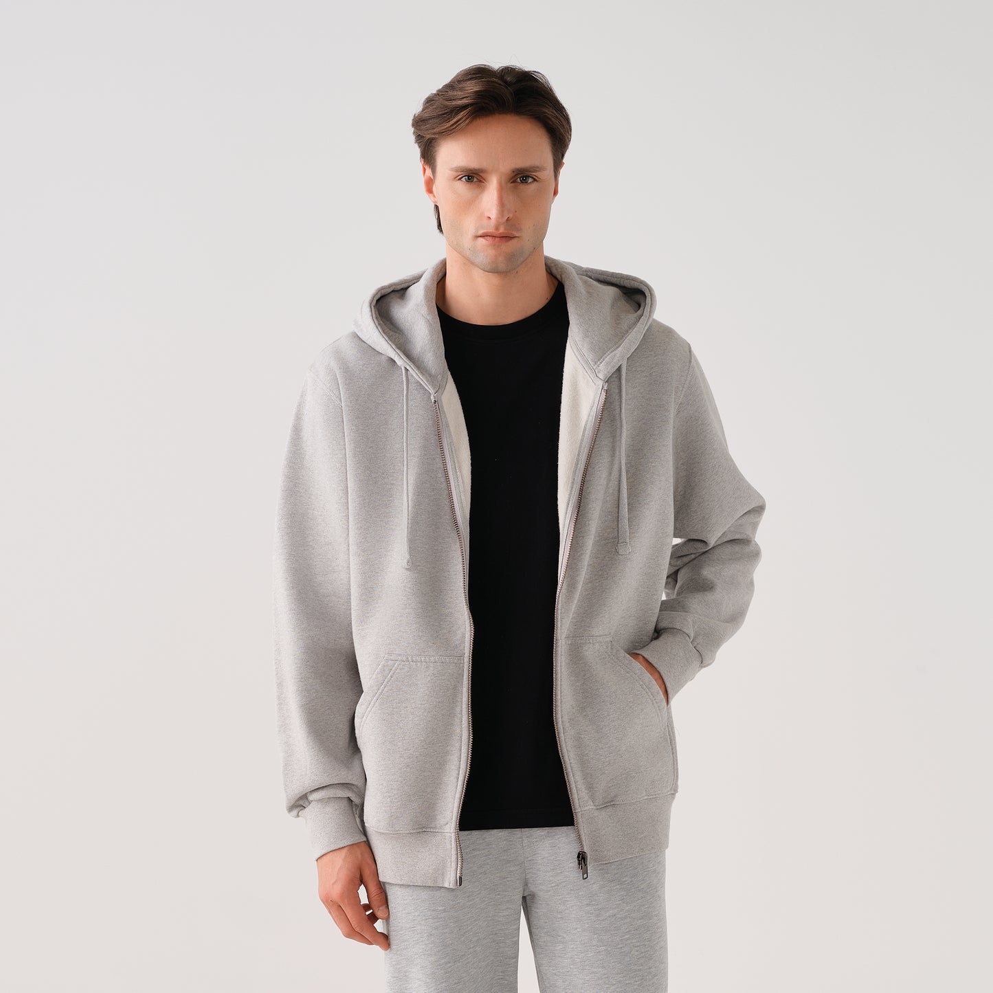 450/153 REGULAR ZIP HOODIE